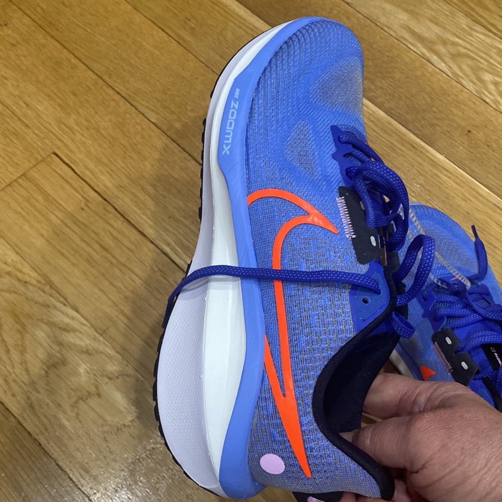 Nike Vomero 17 Womens shoes